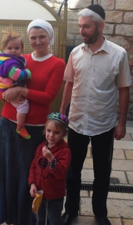Andi - Alex Fine and fam