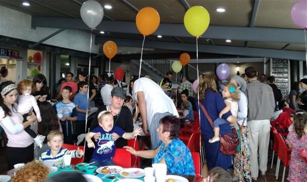 Chanukah party3 Chanukah party3