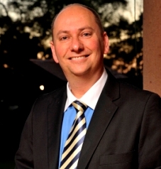 Howard  Sackstein